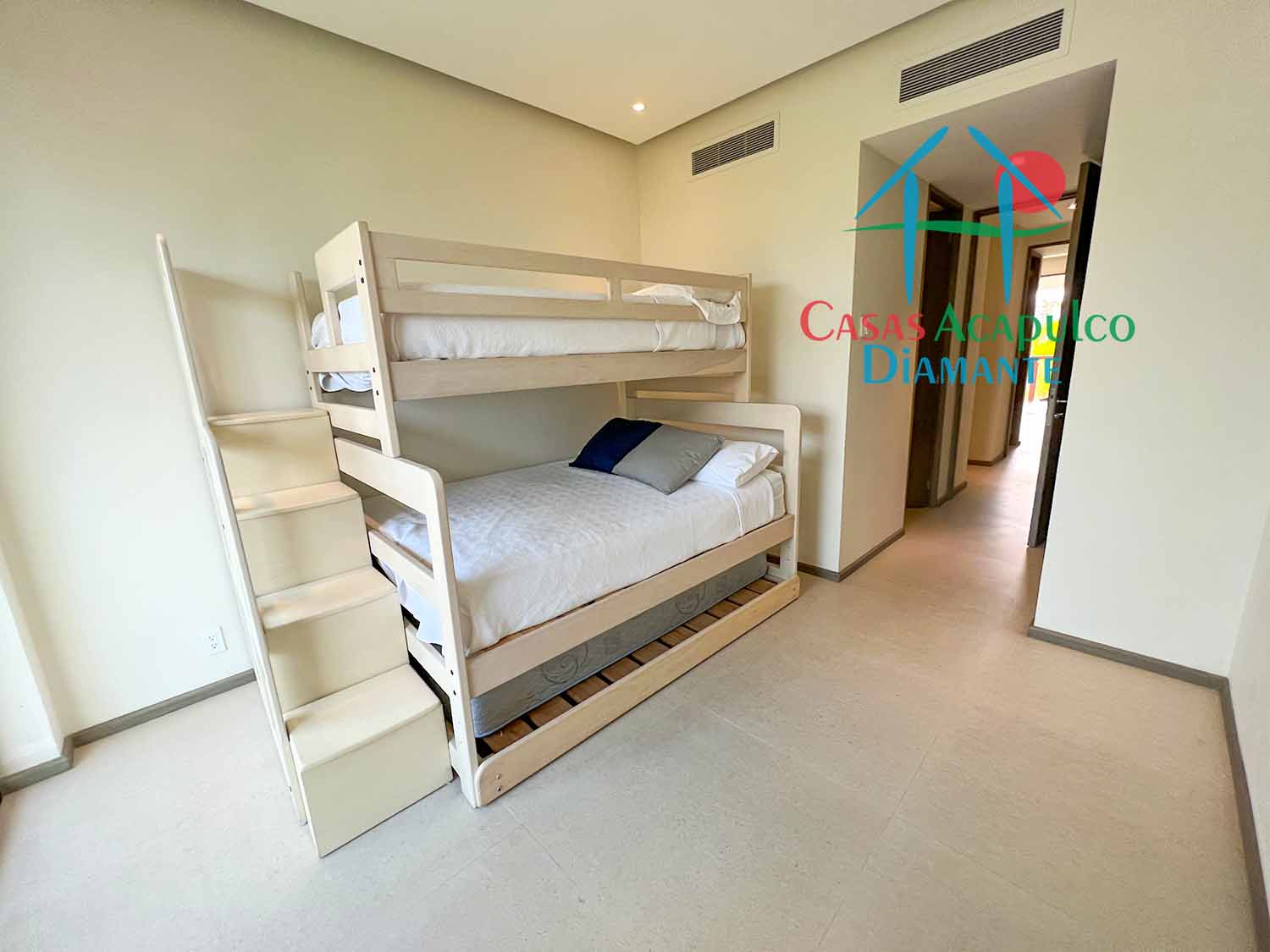 La Isla Java J2 - Recámara uno 2